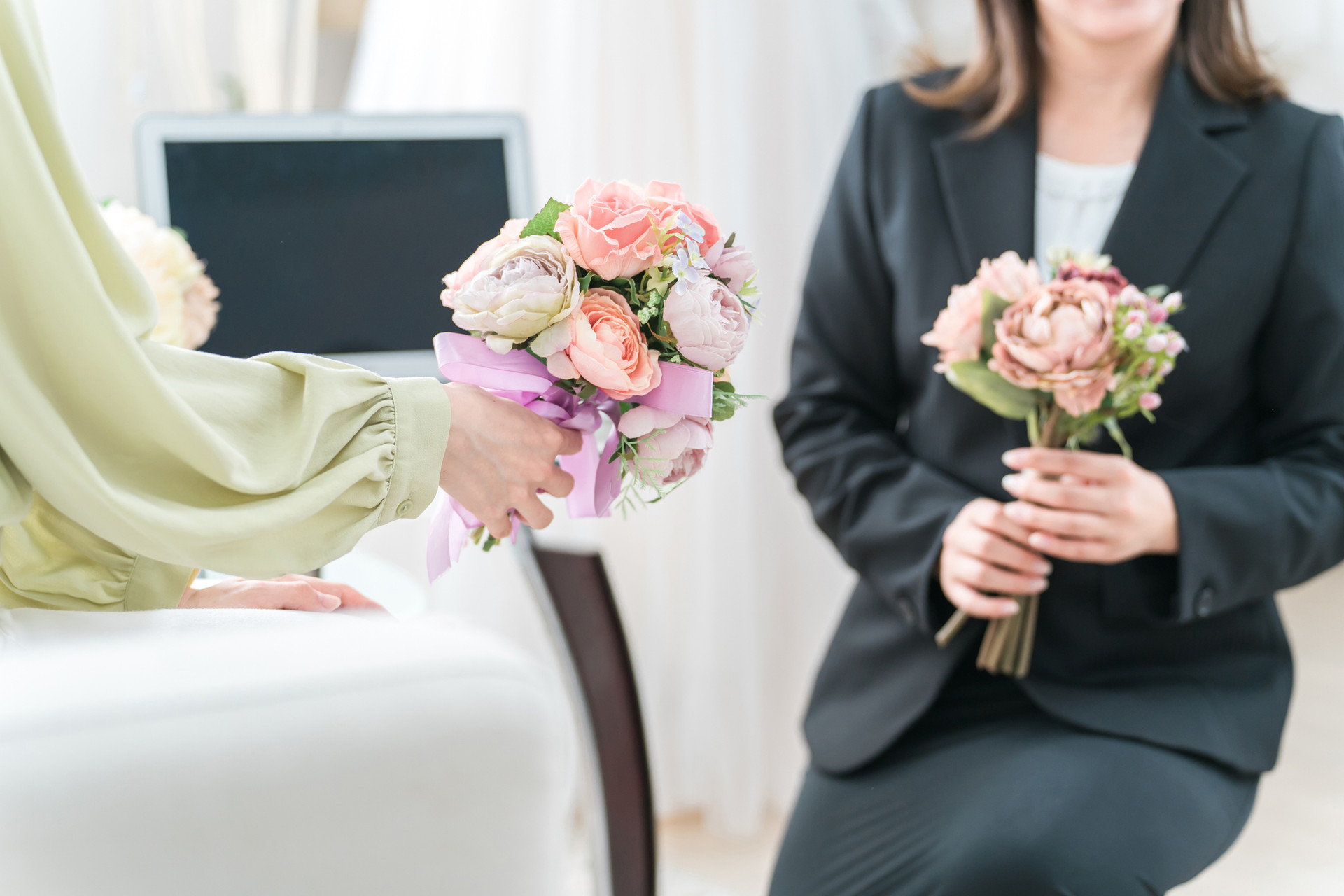 ブライダルフラワーコーディネーターになるには?